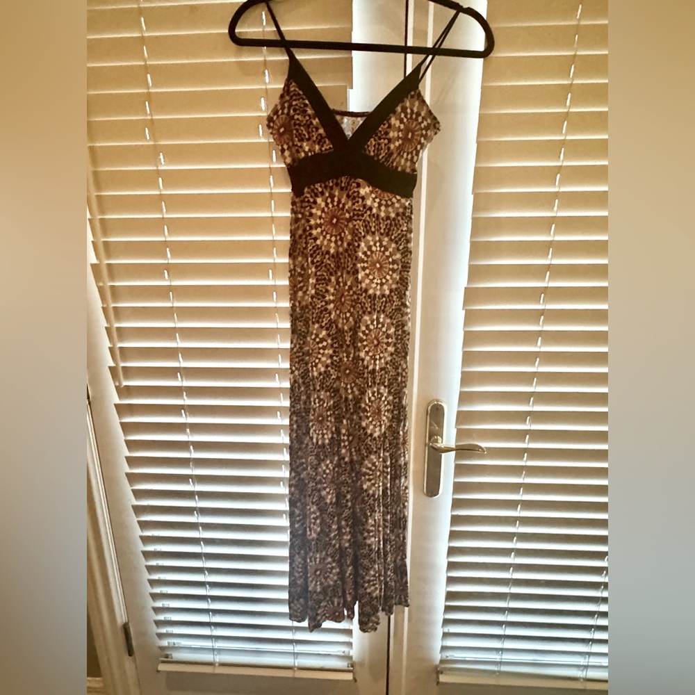 Elegant Black and Brown Women's Dress